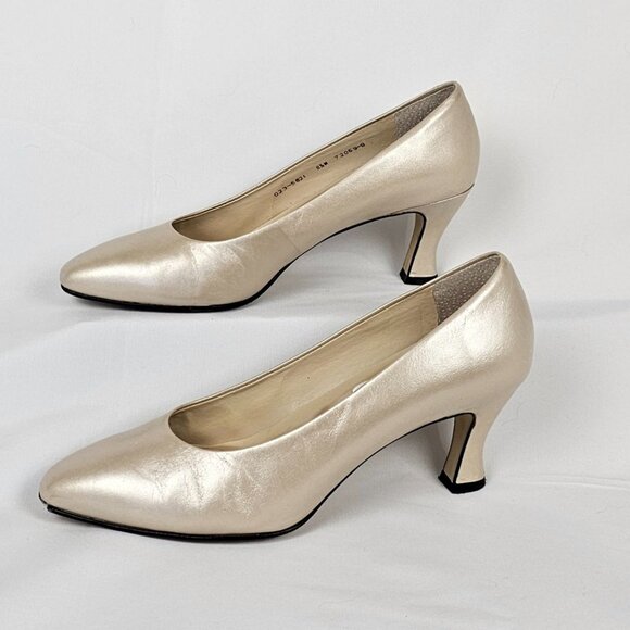 Worthington Soft Collection Jill 2.5" Heels 8.5M Cream Gold Business Casual Shoe - Picture 5 of 16